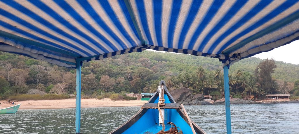 boating in om beach, places to visit in gokarna in 2 days