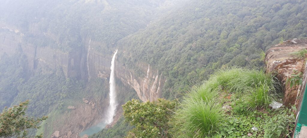 Nohkalikai waterfall, Cherrapunji sightseeing