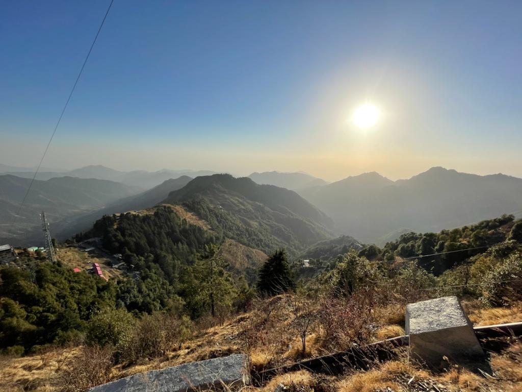best time to visit dhanaulti